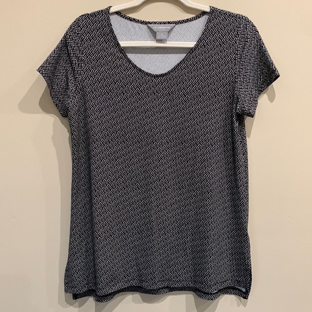 Liz Claiborne Top NWOT 